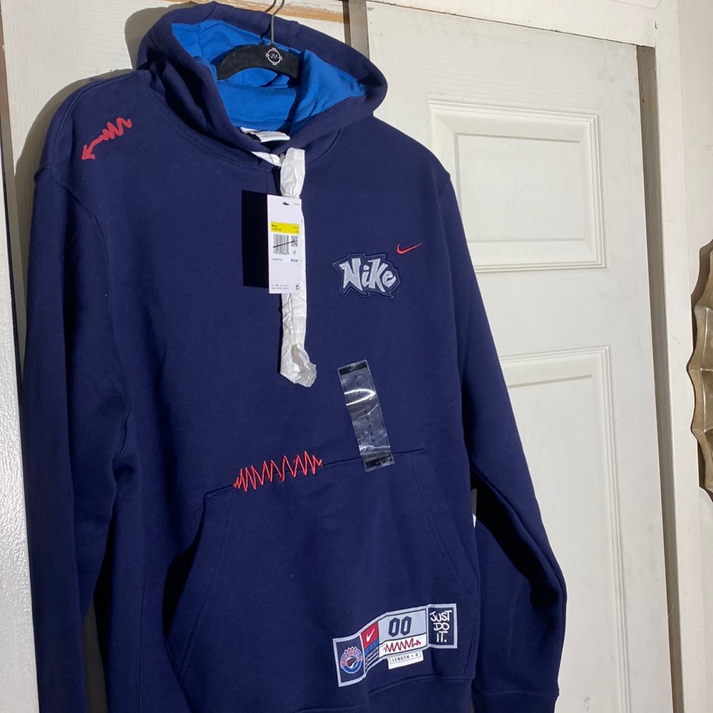 Brand new Nike hoodie